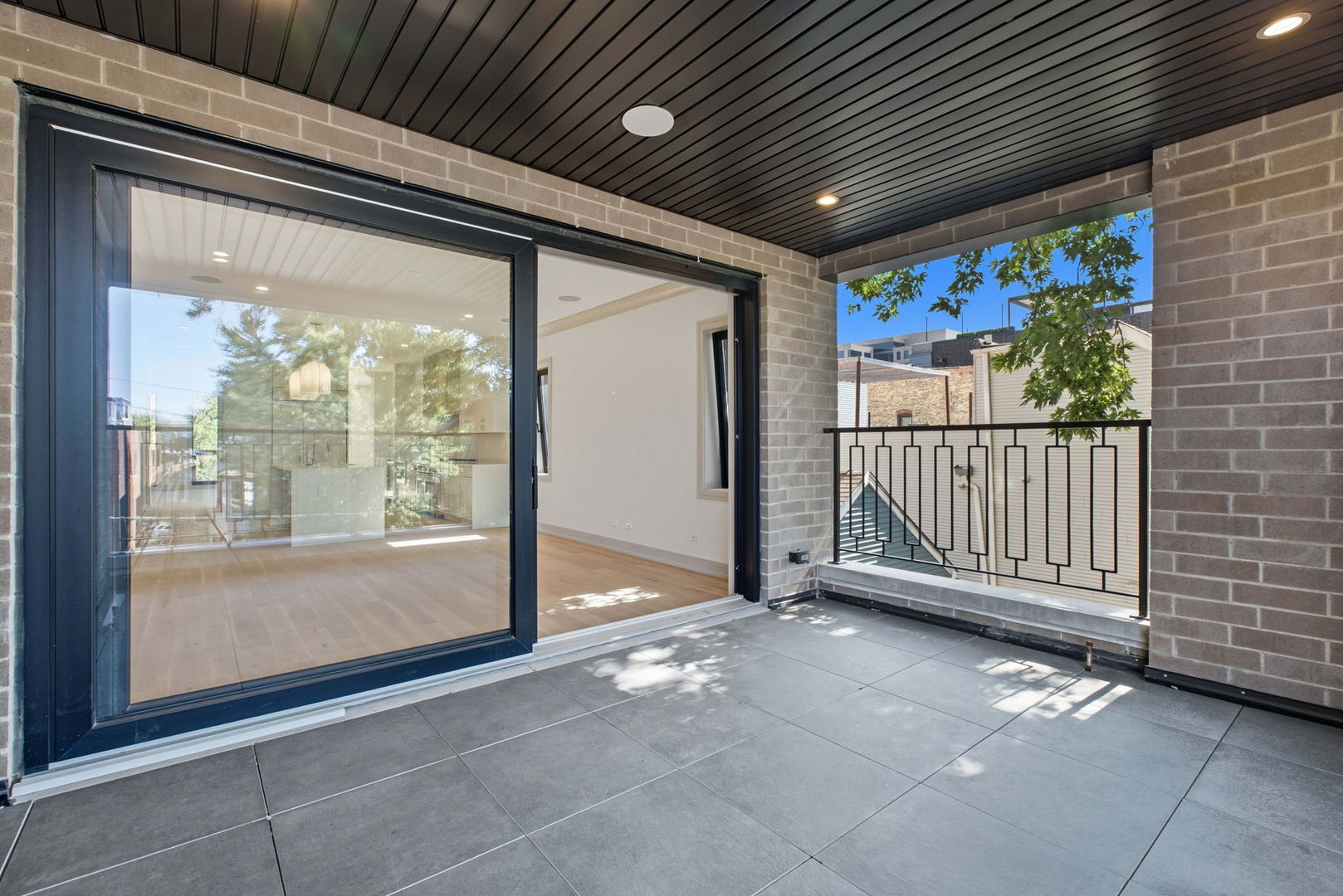 1646 N Orchard Street Unit: PHS