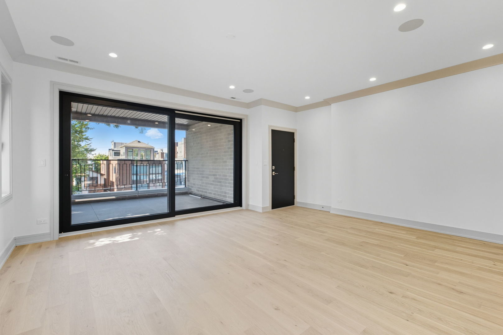 1646 N Orchard Street Unit: PHS