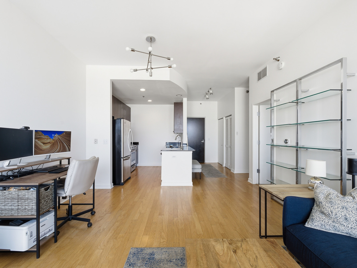 303 W OHIO Street Unit: 2201