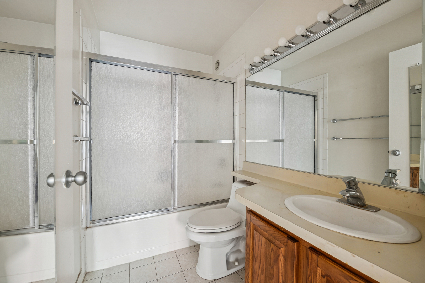 801 S Plymouth Avenue Unit: 415