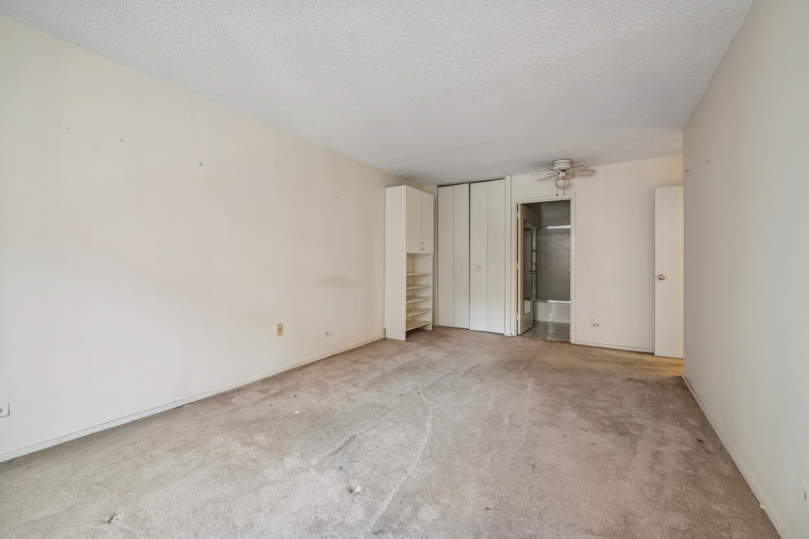 801 S Plymouth Avenue Unit: 415