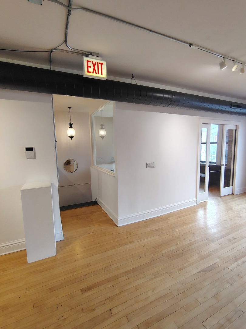 3317 W Fullerton Avenue Unit: 2
