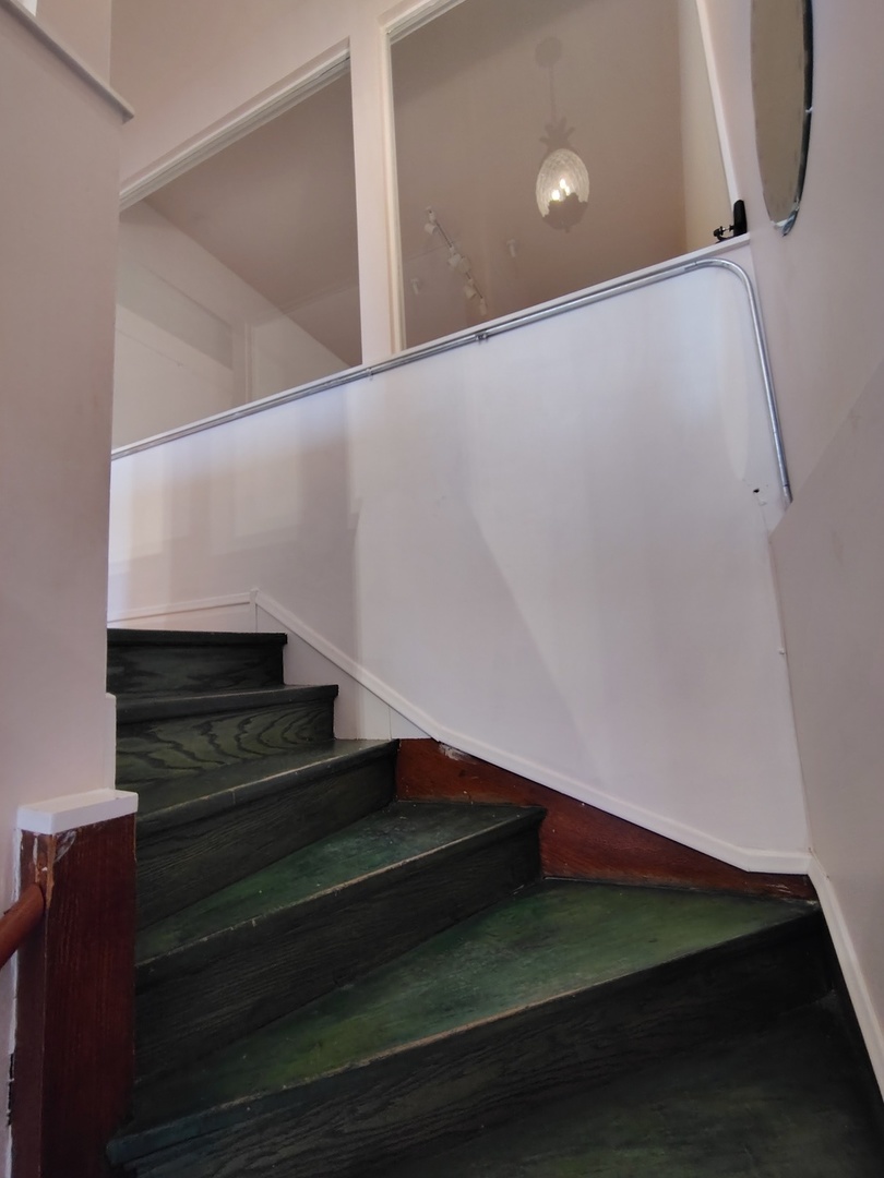 3317 W Fullerton Avenue Unit: 2