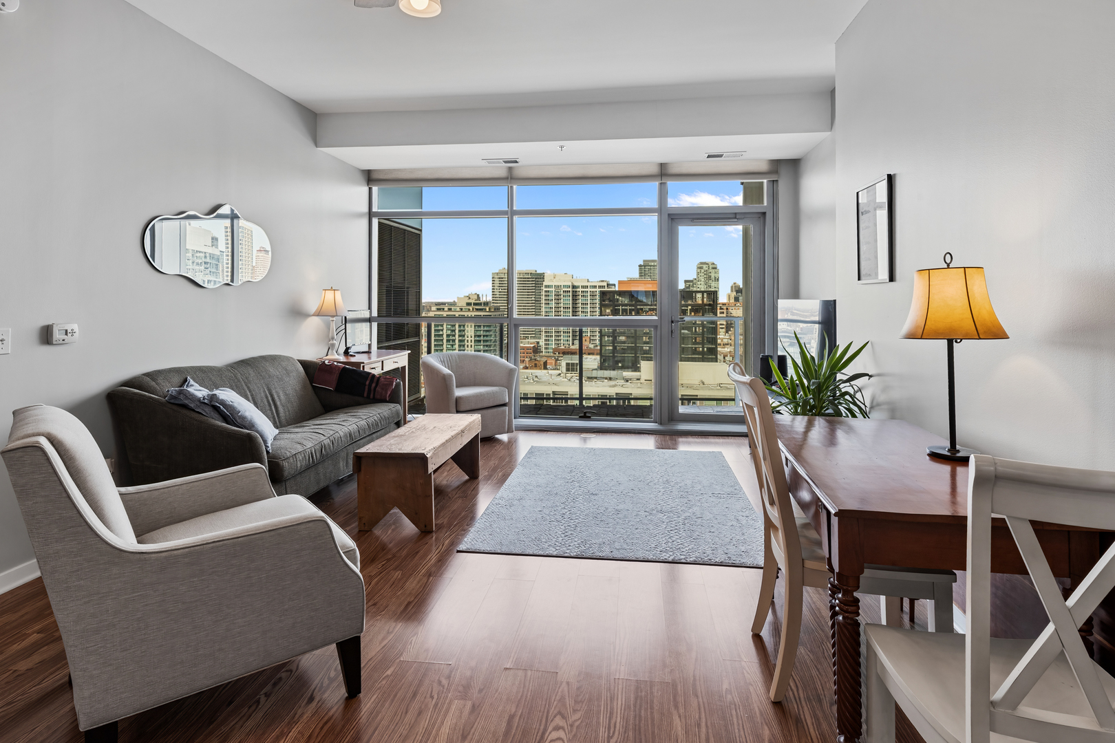303 W OHIO Street Unit: 2008