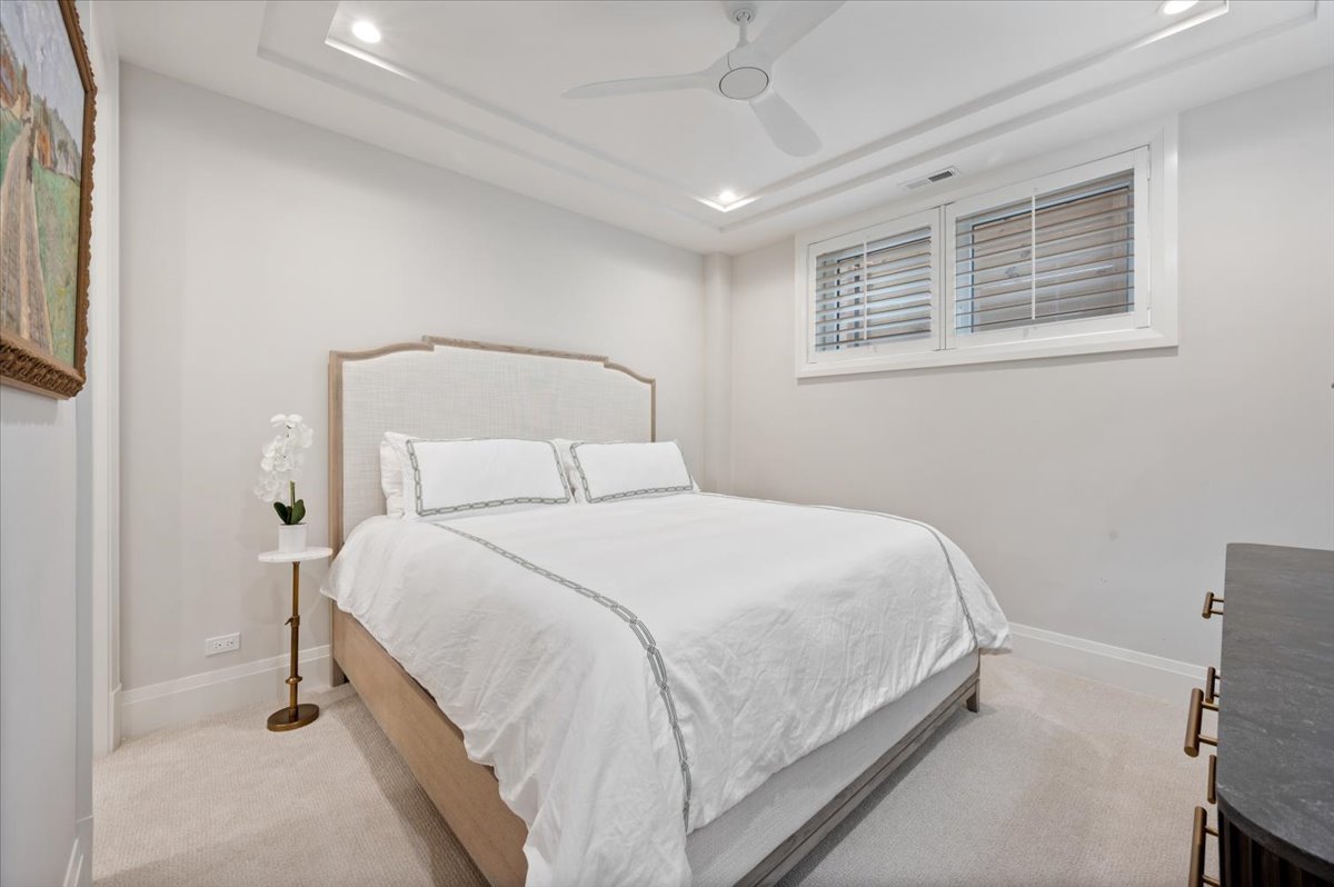 2711 N Dayton Street Unit: 1