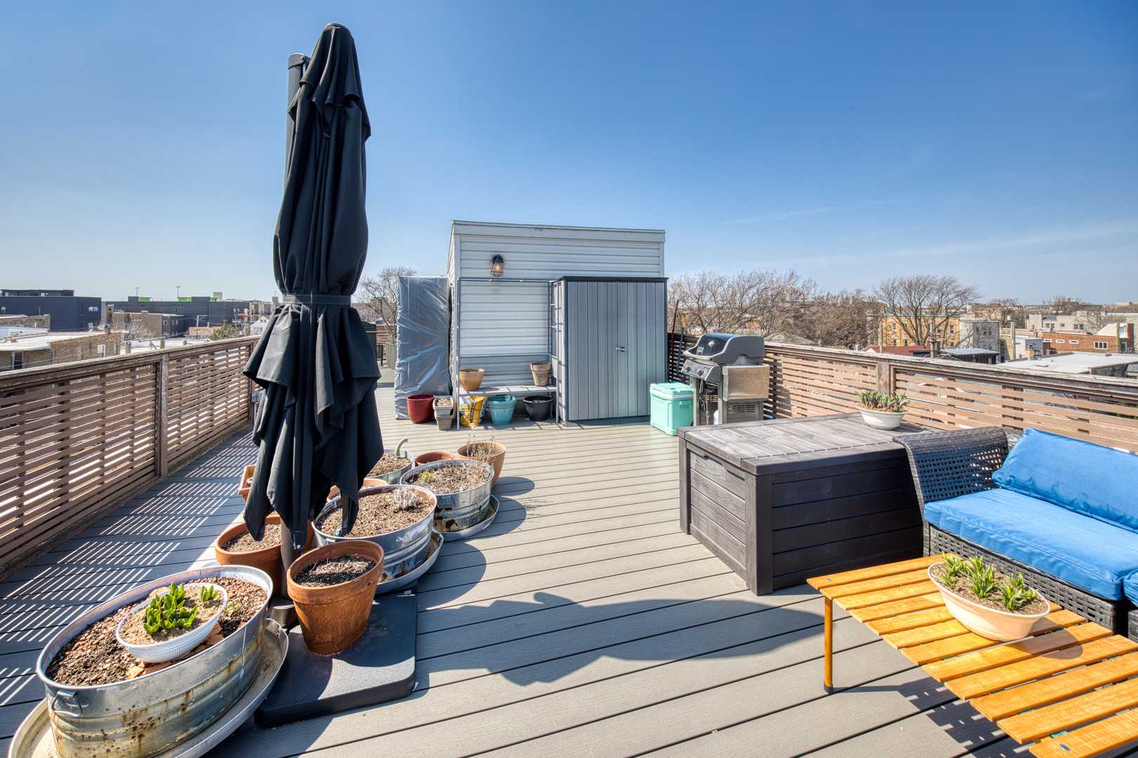 832 N Washtenaw Avenue Unit: 3