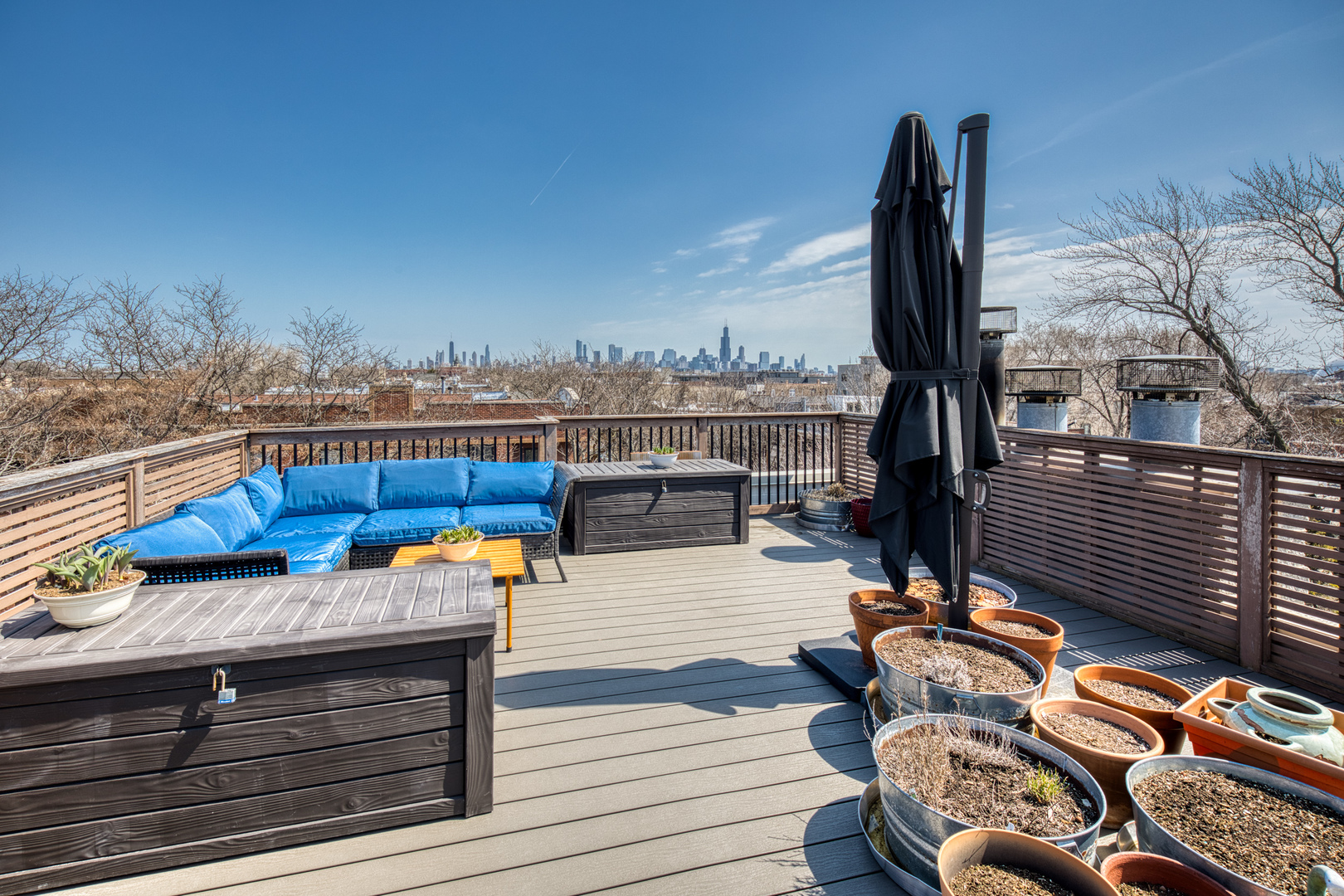 832 N Washtenaw Avenue Unit: 3