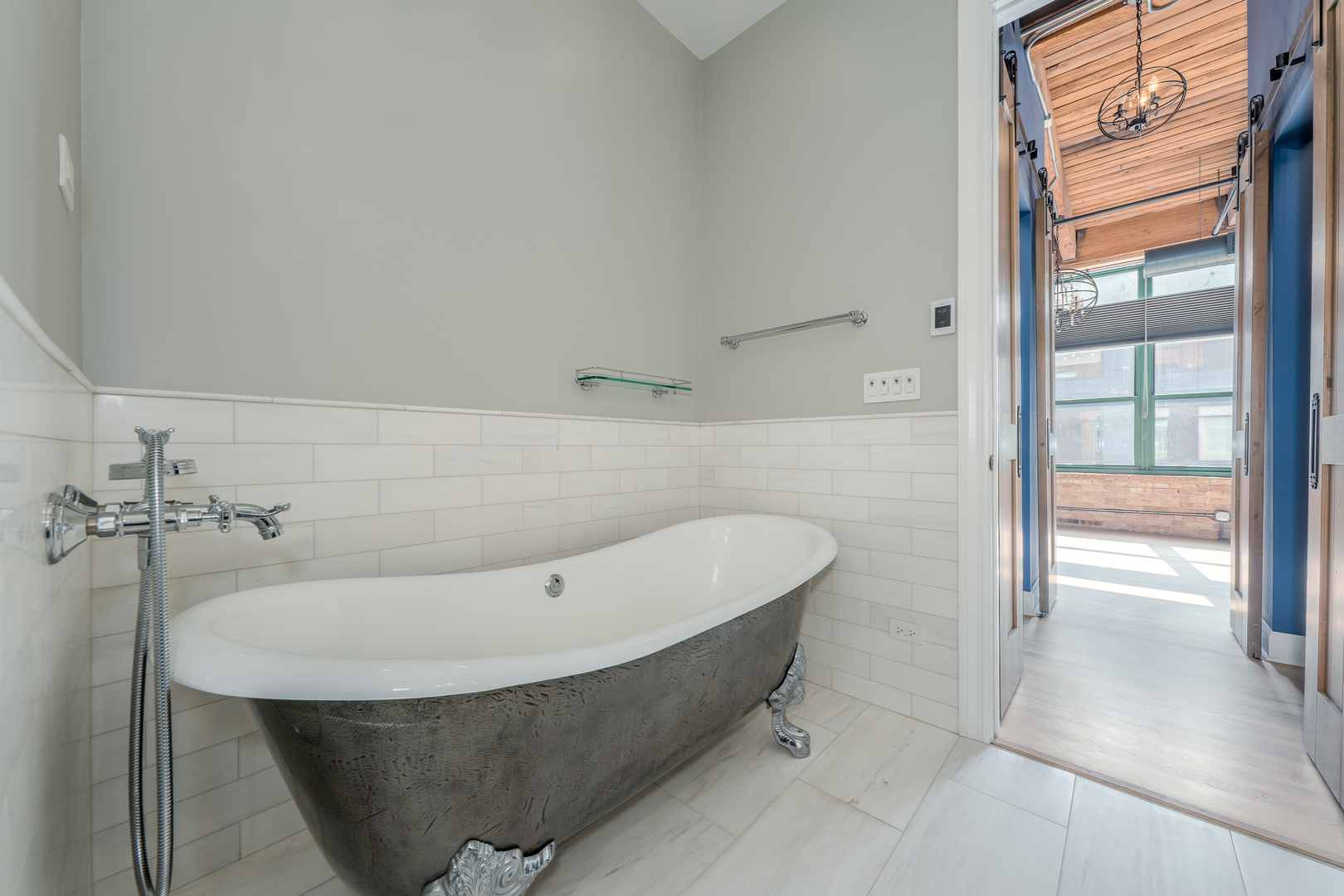 1017 W Washington Boulevard Unit: 4D
