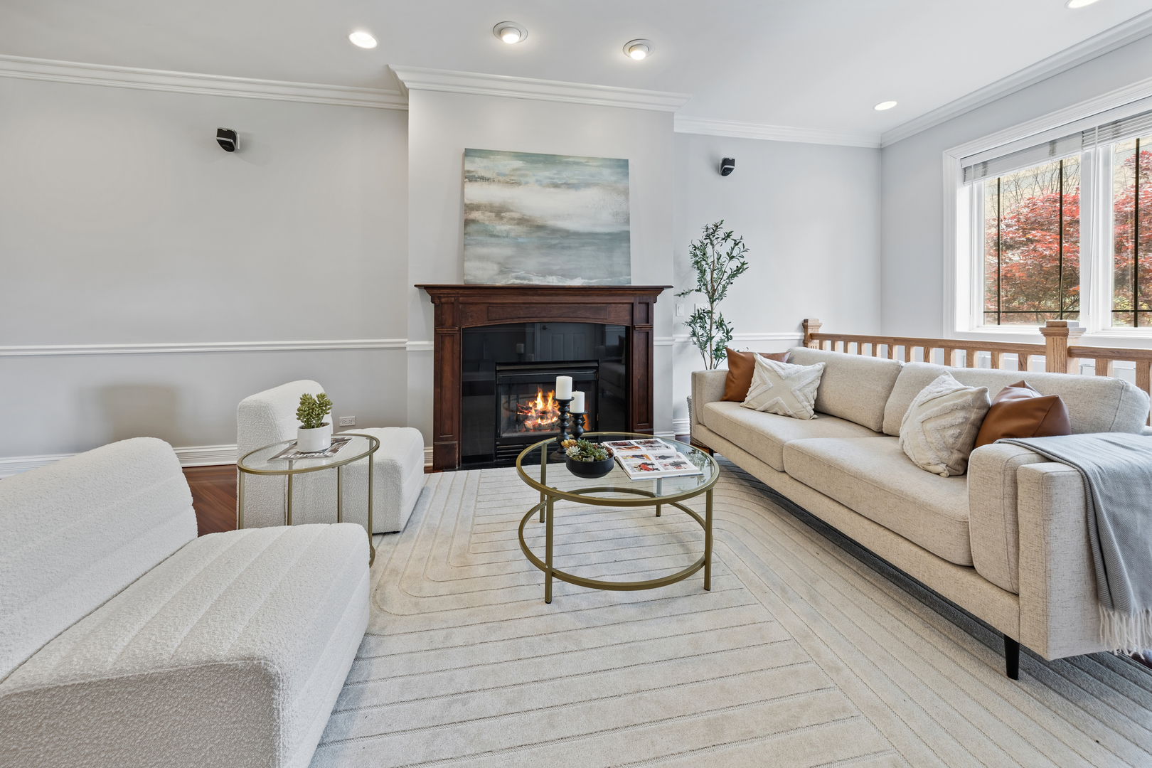 932 W BARRY Avenue Unit: 1