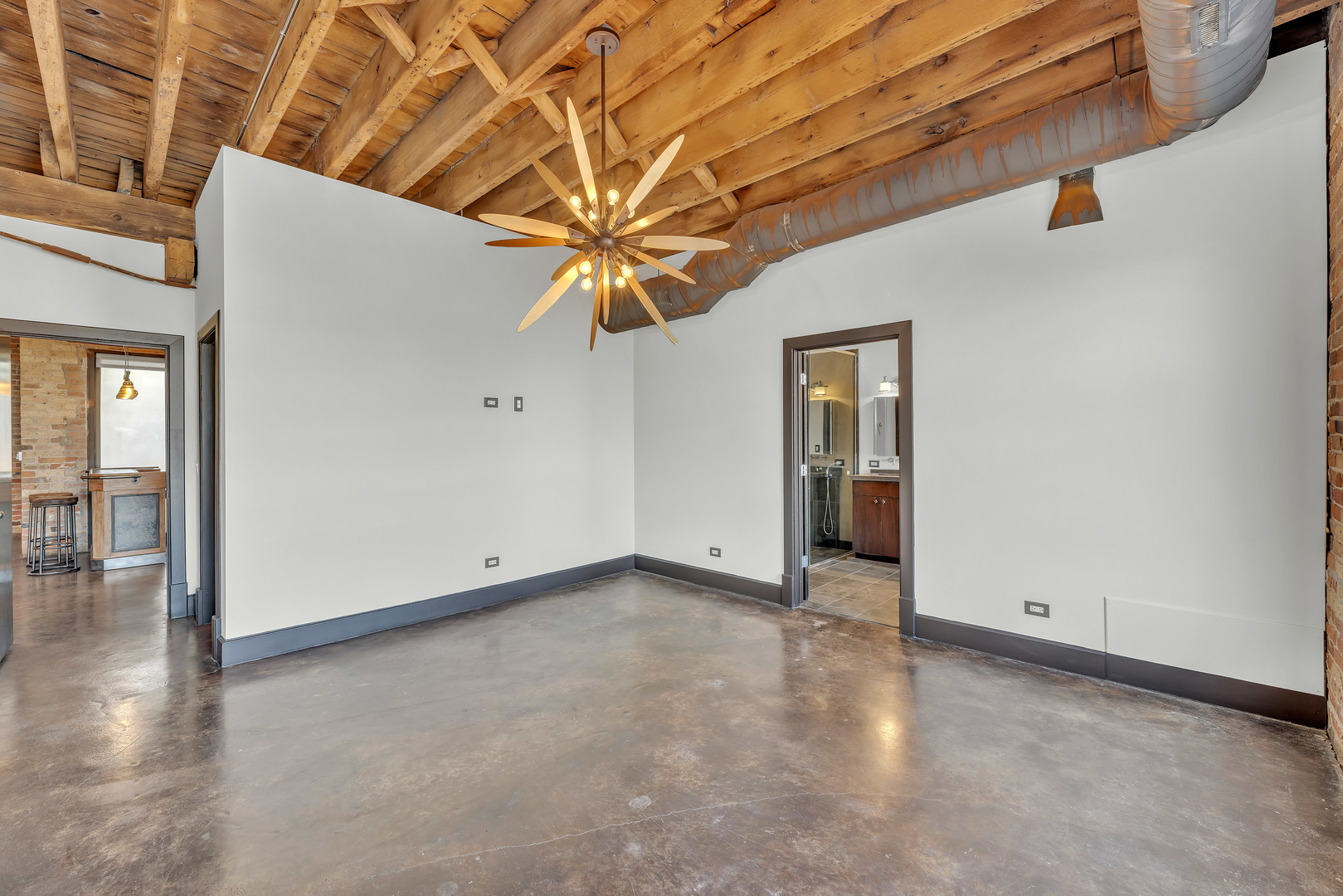 2419 W 14TH Street Unit: 2S