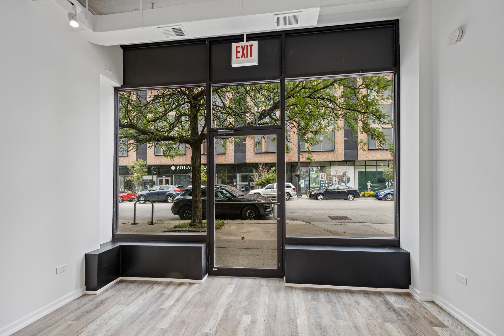 1613 E 53rd Street