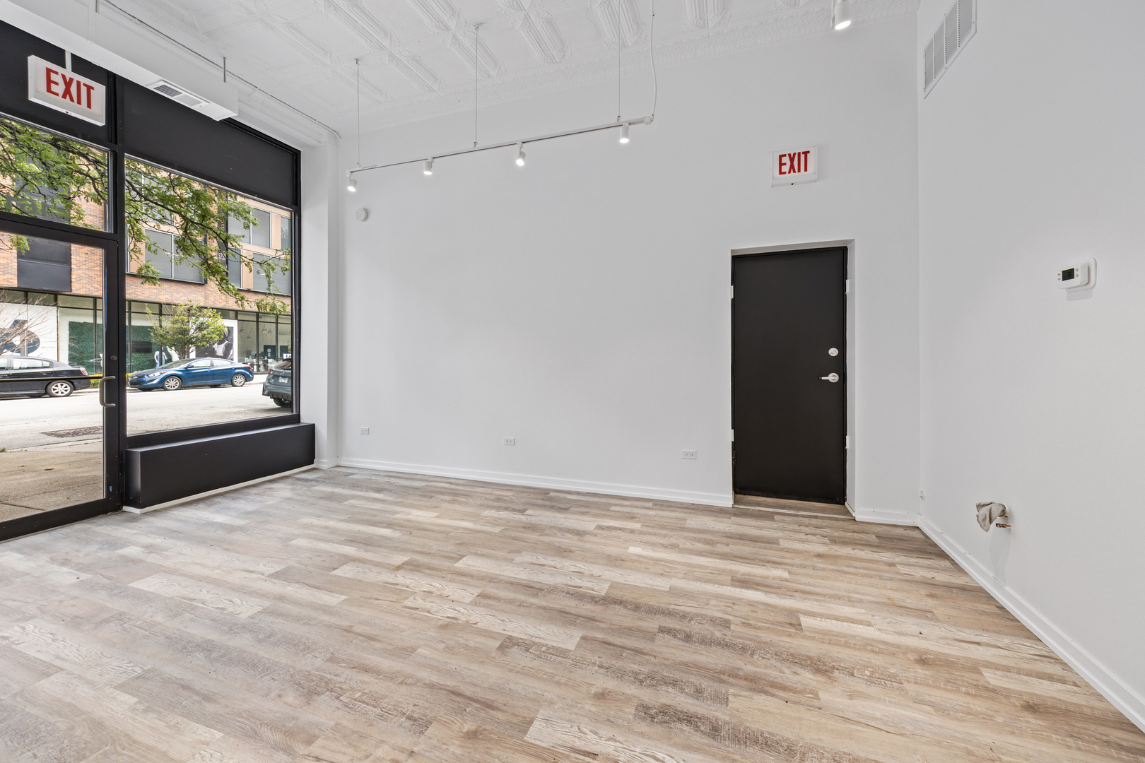 1613 E 53rd Street