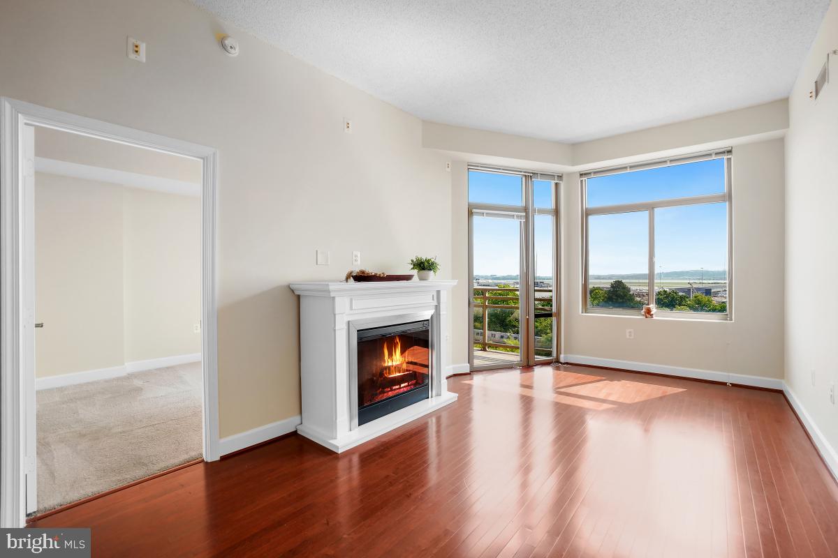 3650 S Glebe Rd #653