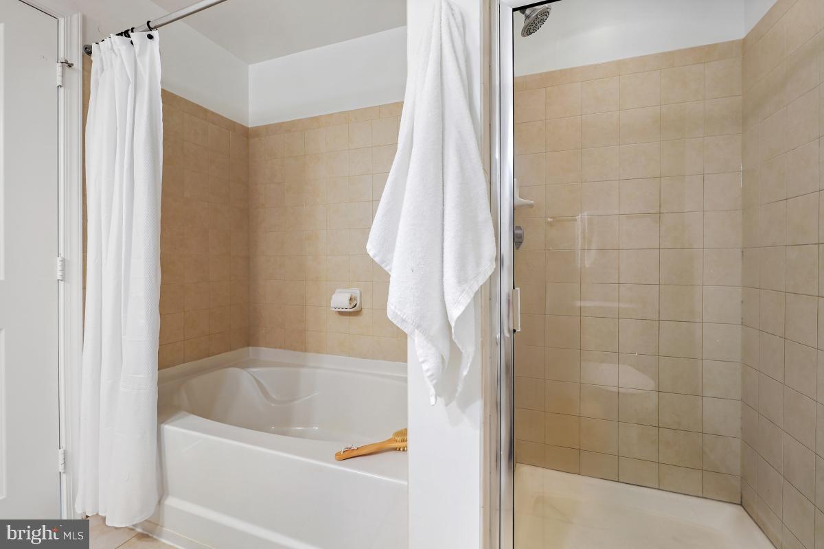 3650 S Glebe Rd #653