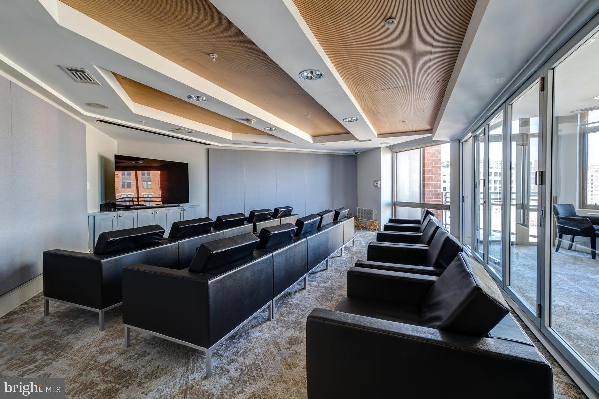 3650 S Glebe Rd #653