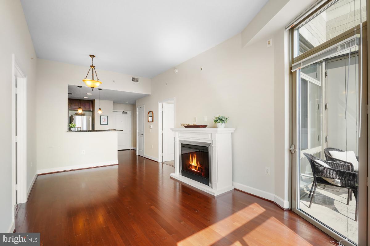 3650 S Glebe Rd #653