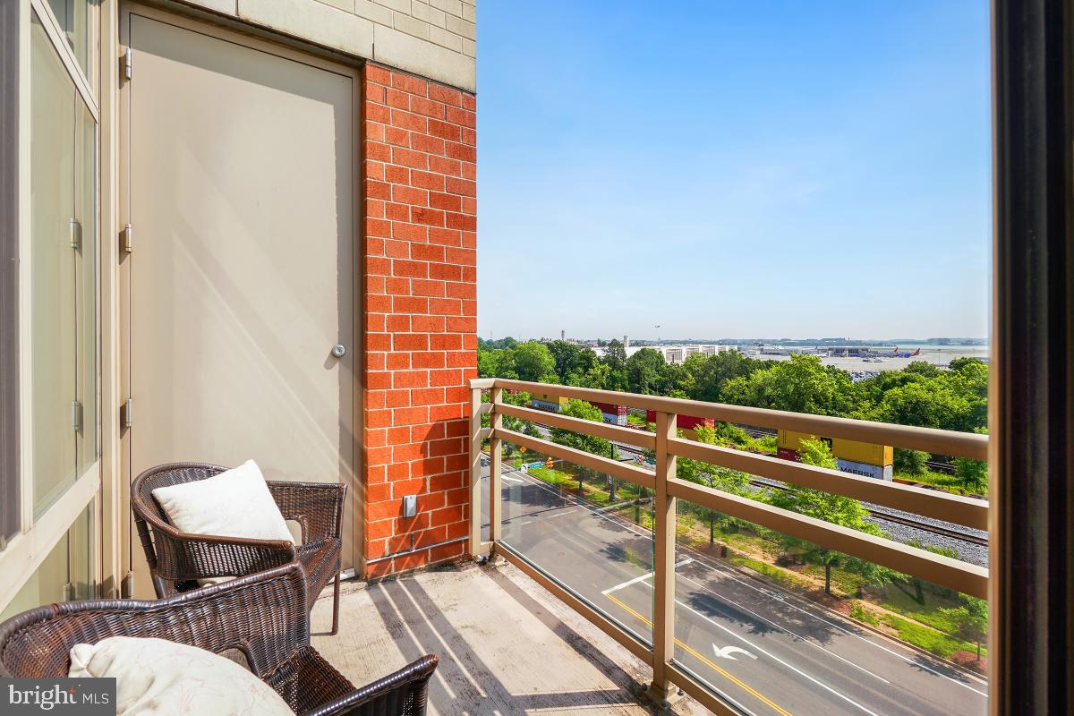 3650 S Glebe Rd #653