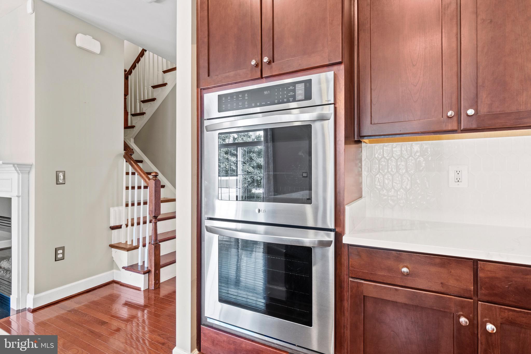543 TRIADELPHIA WAY