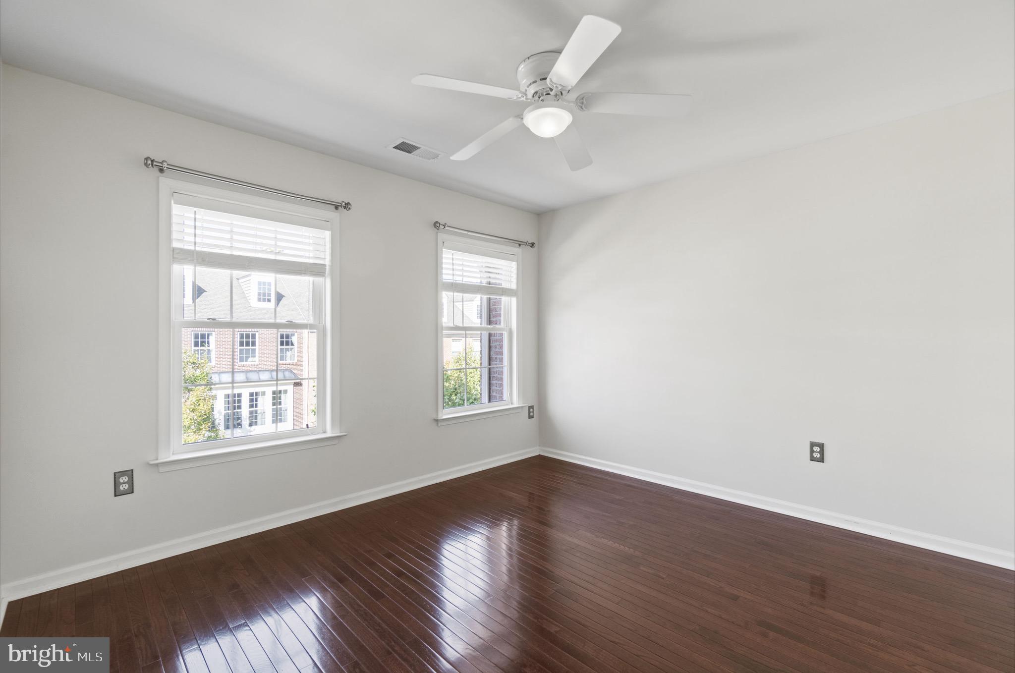 543 TRIADELPHIA WAY