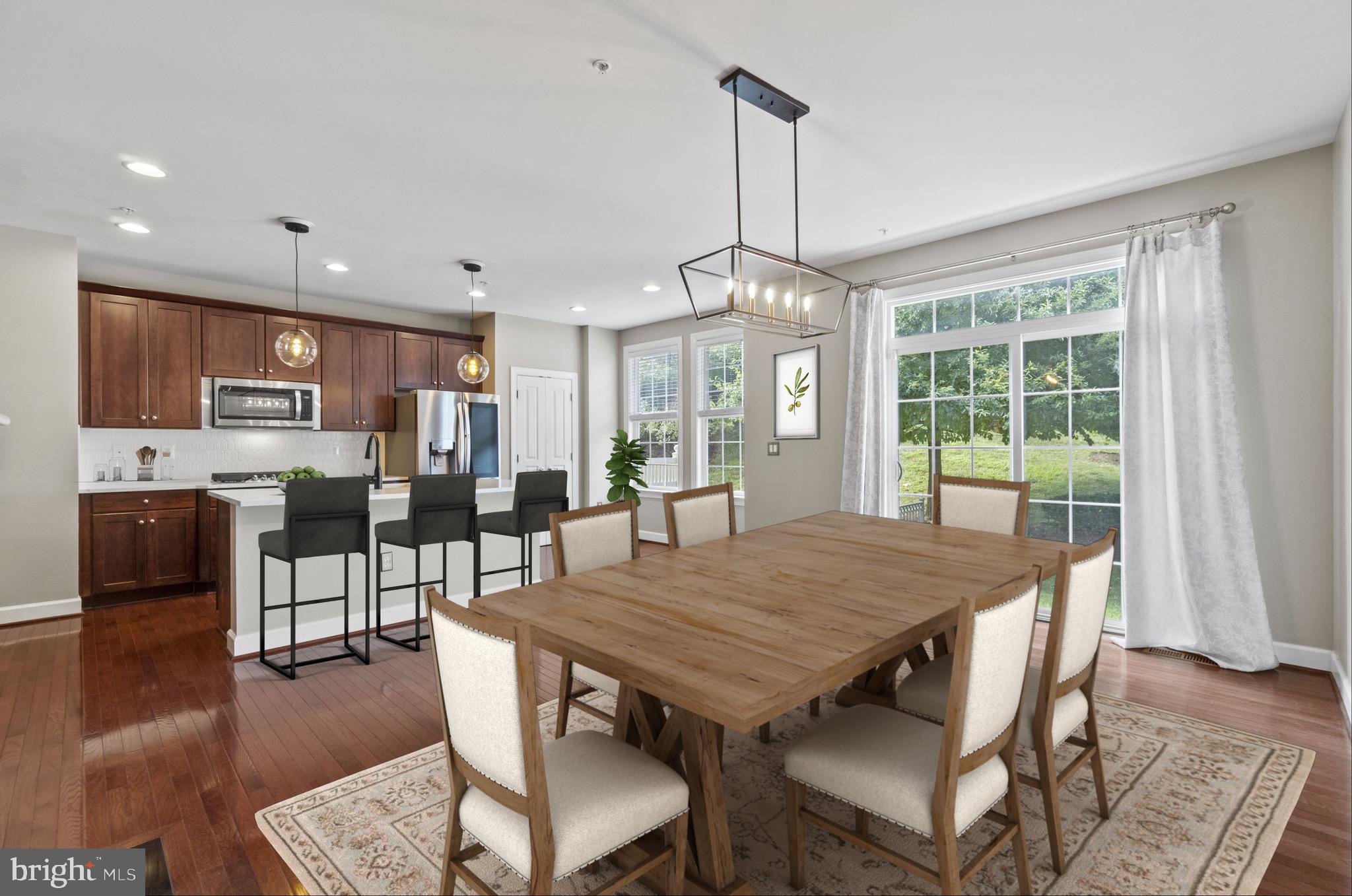 543 TRIADELPHIA WAY