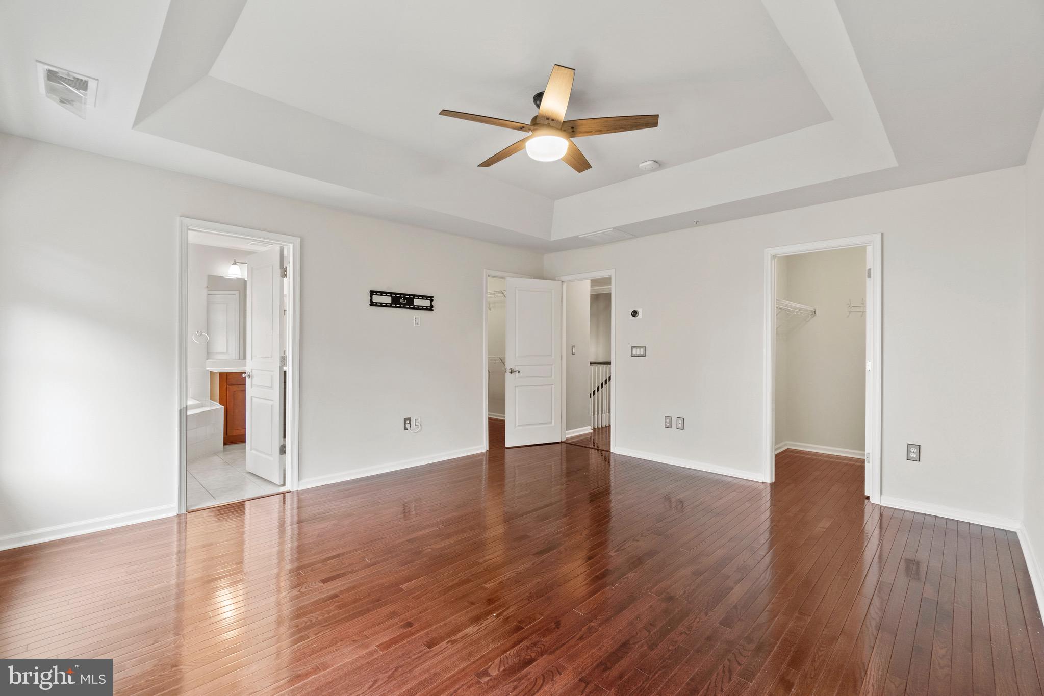 543 TRIADELPHIA WAY