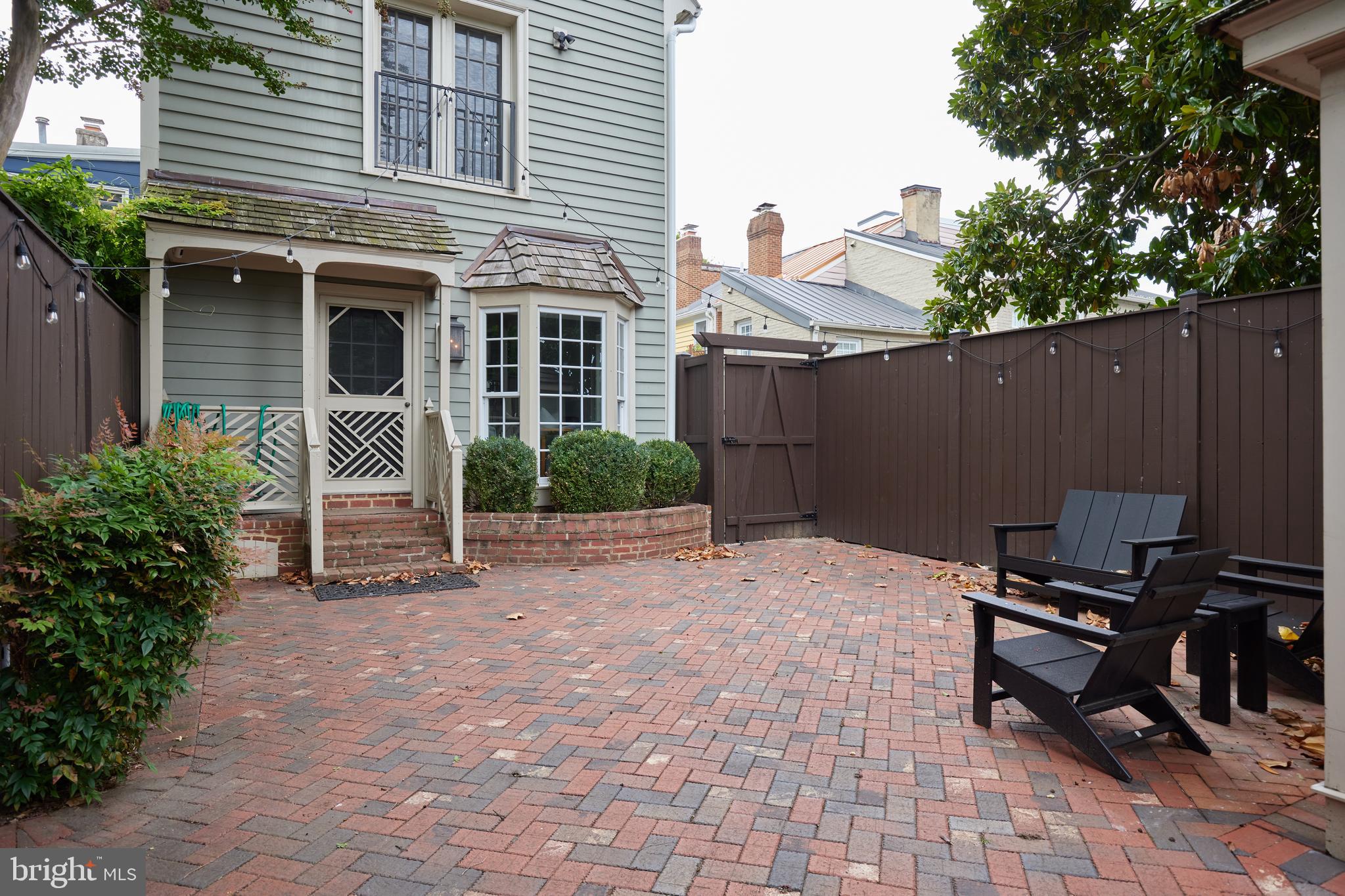 608 S Saint Asaph St