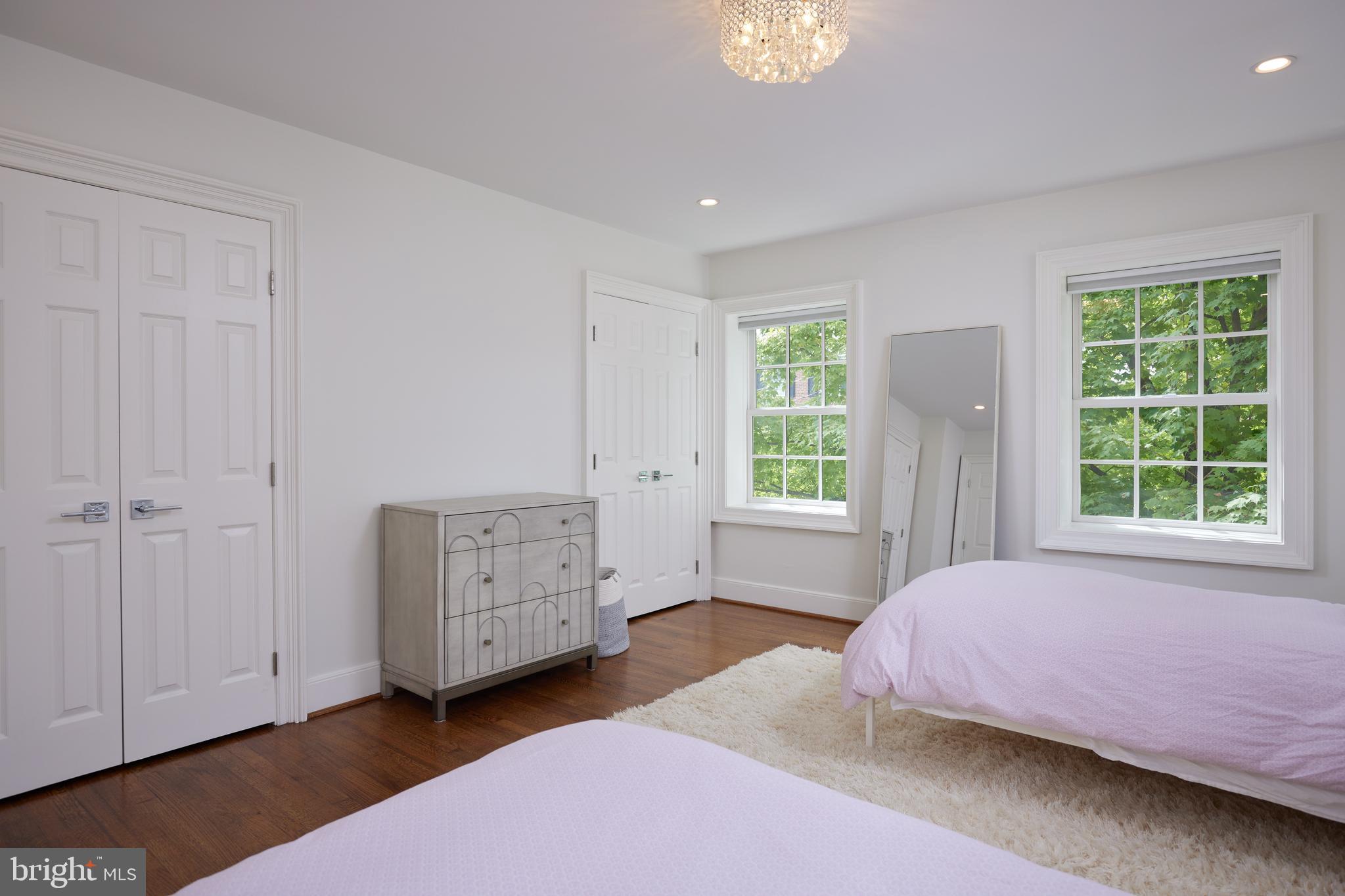 608 S Saint Asaph St