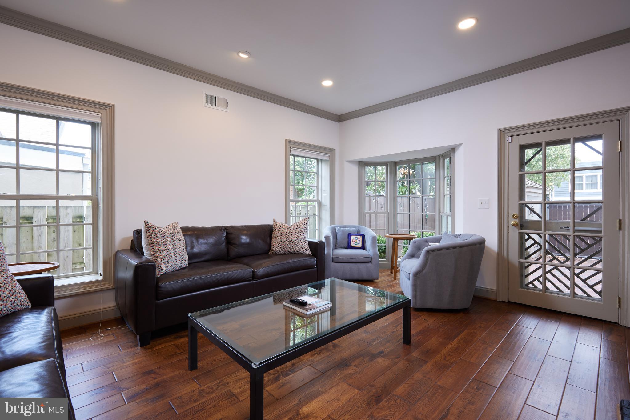 608 S Saint Asaph St