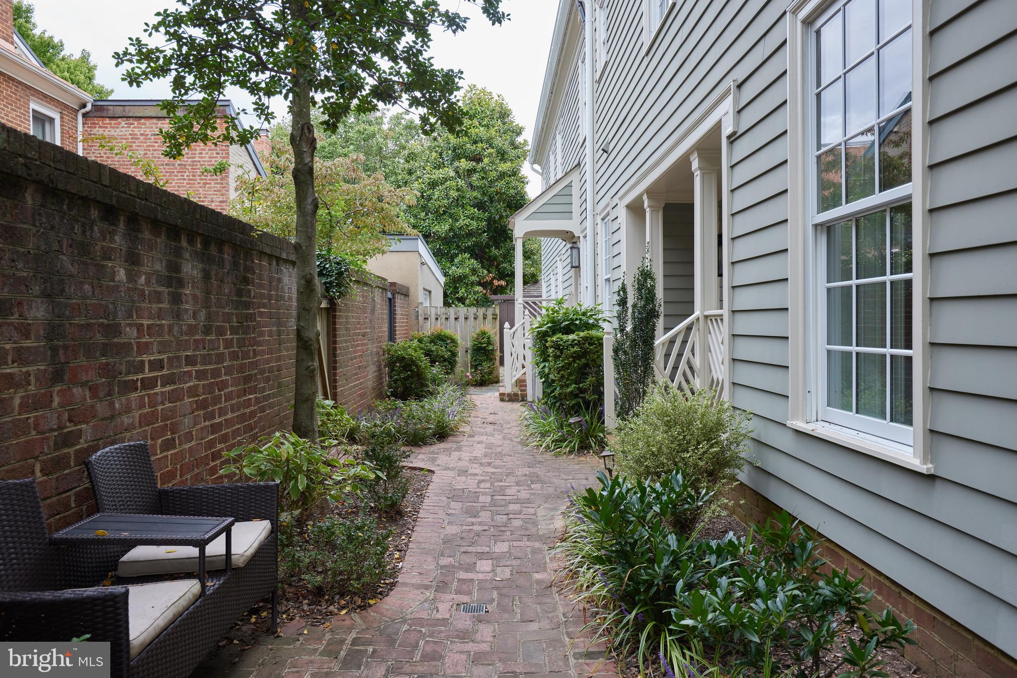 608 S Saint Asaph St