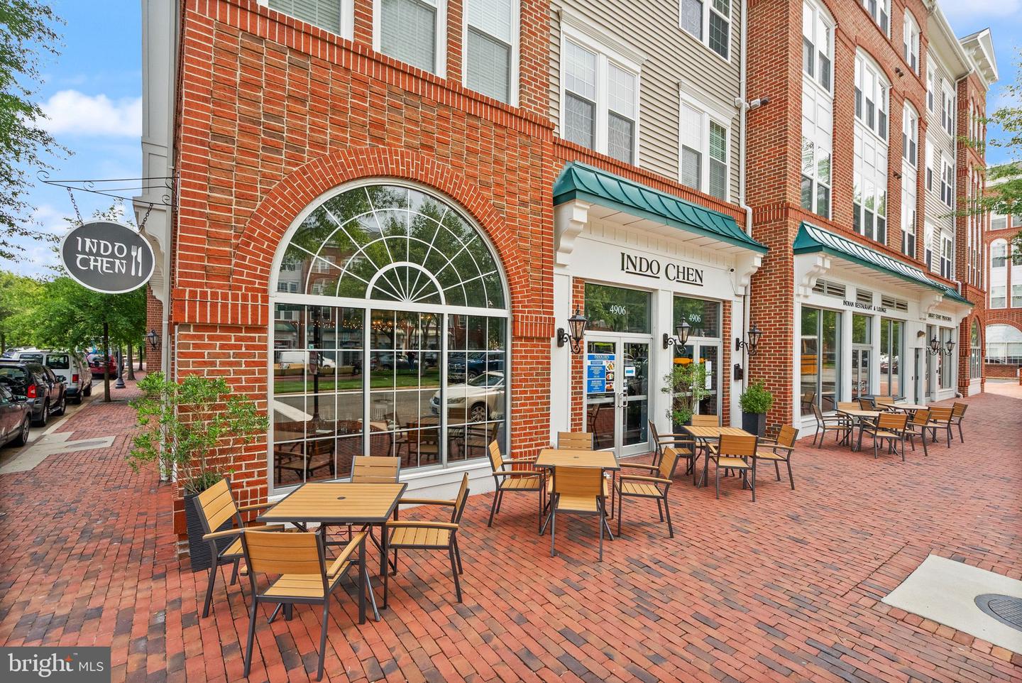 400 Cameron Station Blvd #105