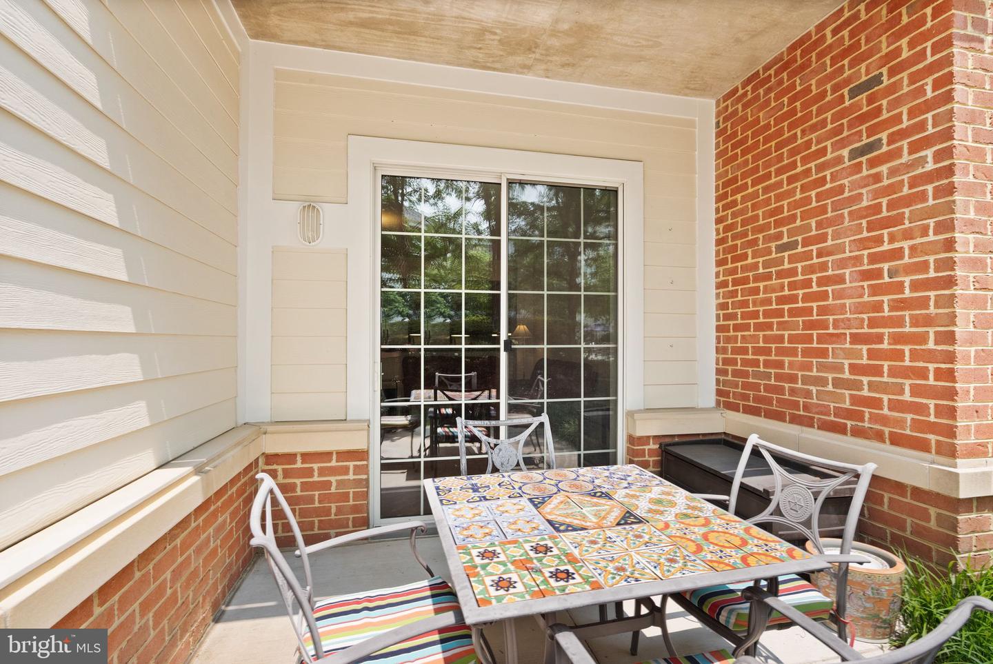 400 Cameron Station Blvd #105