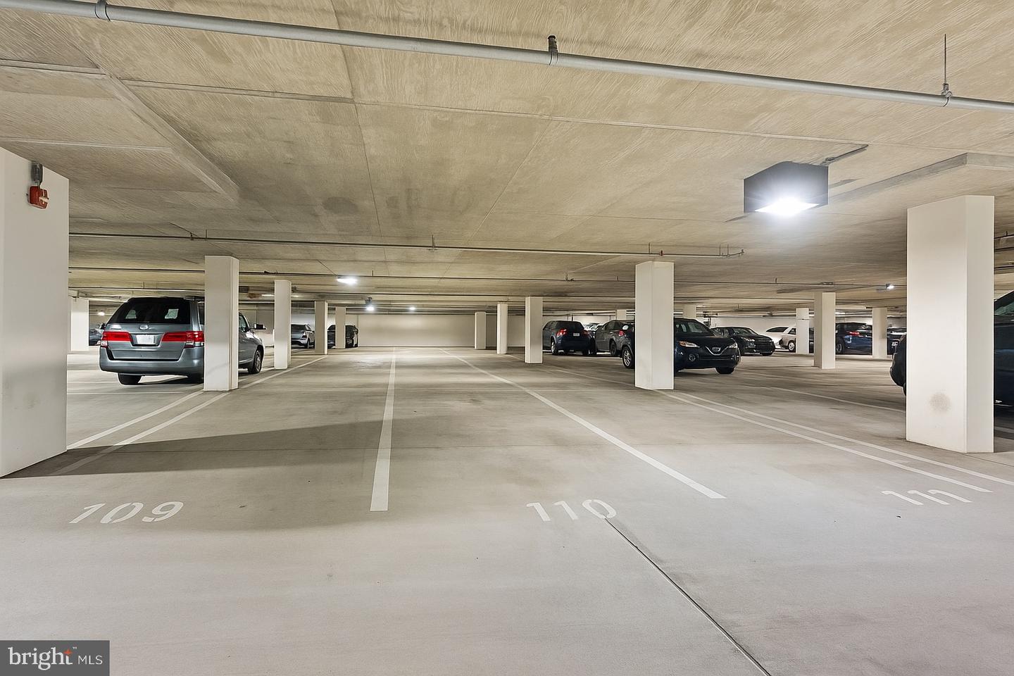 400 Cameron Station Blvd #105
