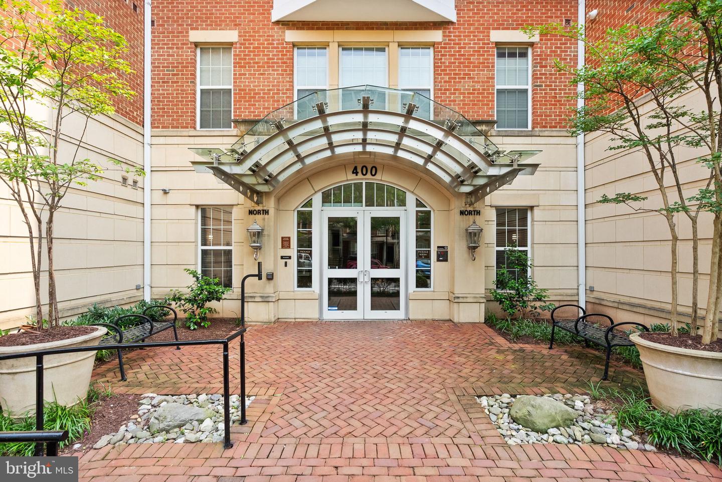 400 Cameron Station Blvd #105