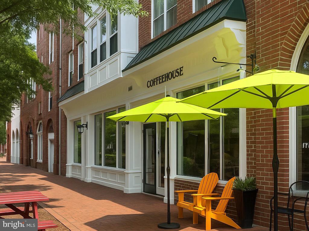 400 Cameron Station Blvd #105