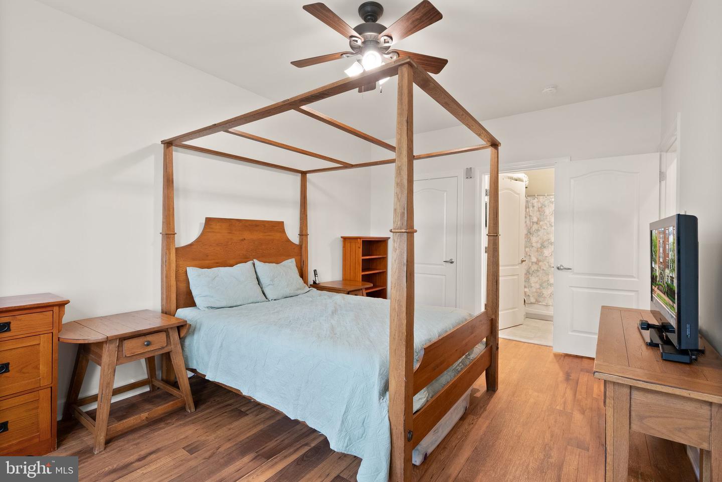 400 Cameron Station Blvd #105