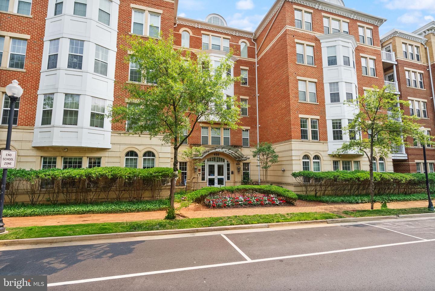 400 Cameron Station Blvd #105