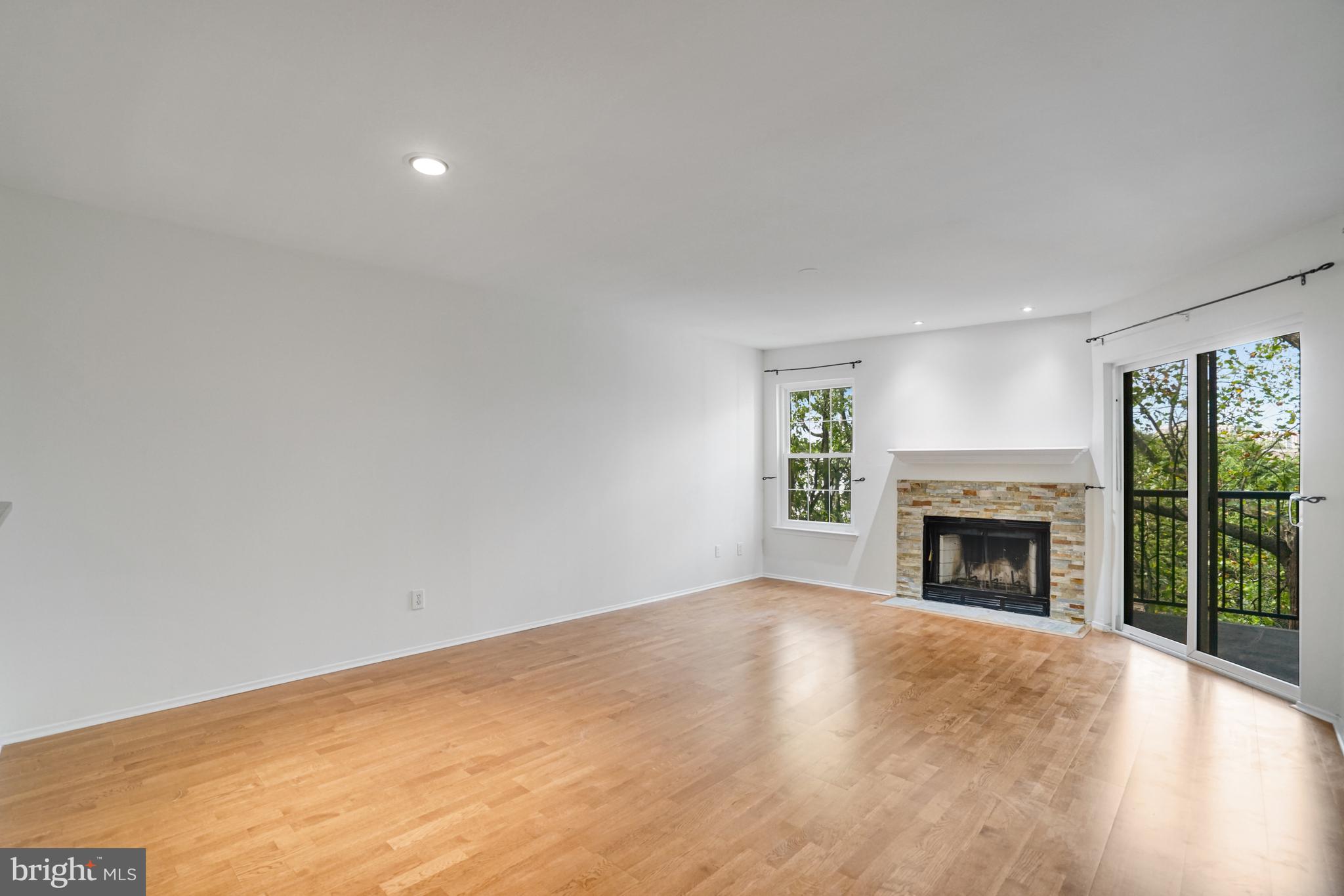 3307 WYNDHAM CIRCLE 3169