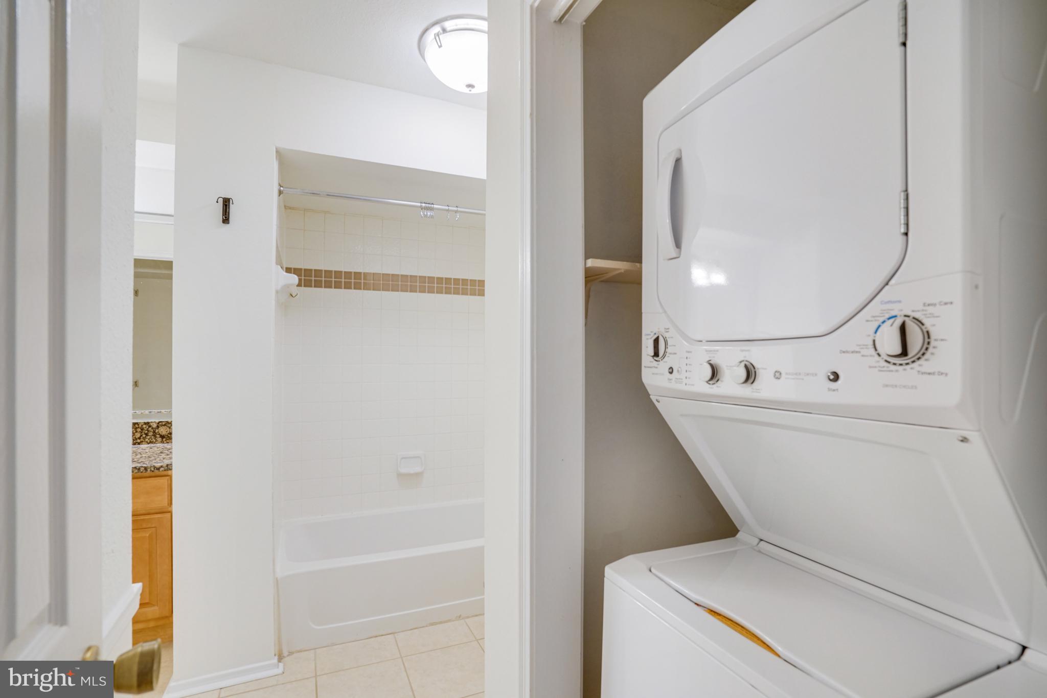 3307 WYNDHAM CIRCLE 3169