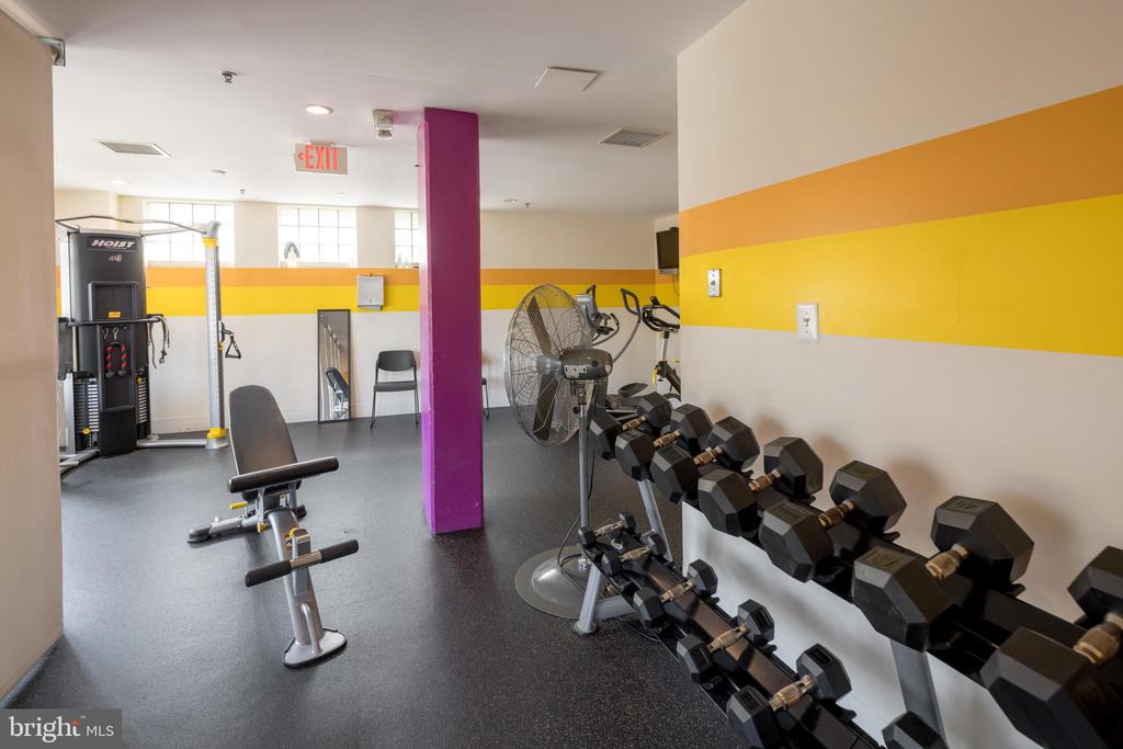 181 E REED AVENUE 103