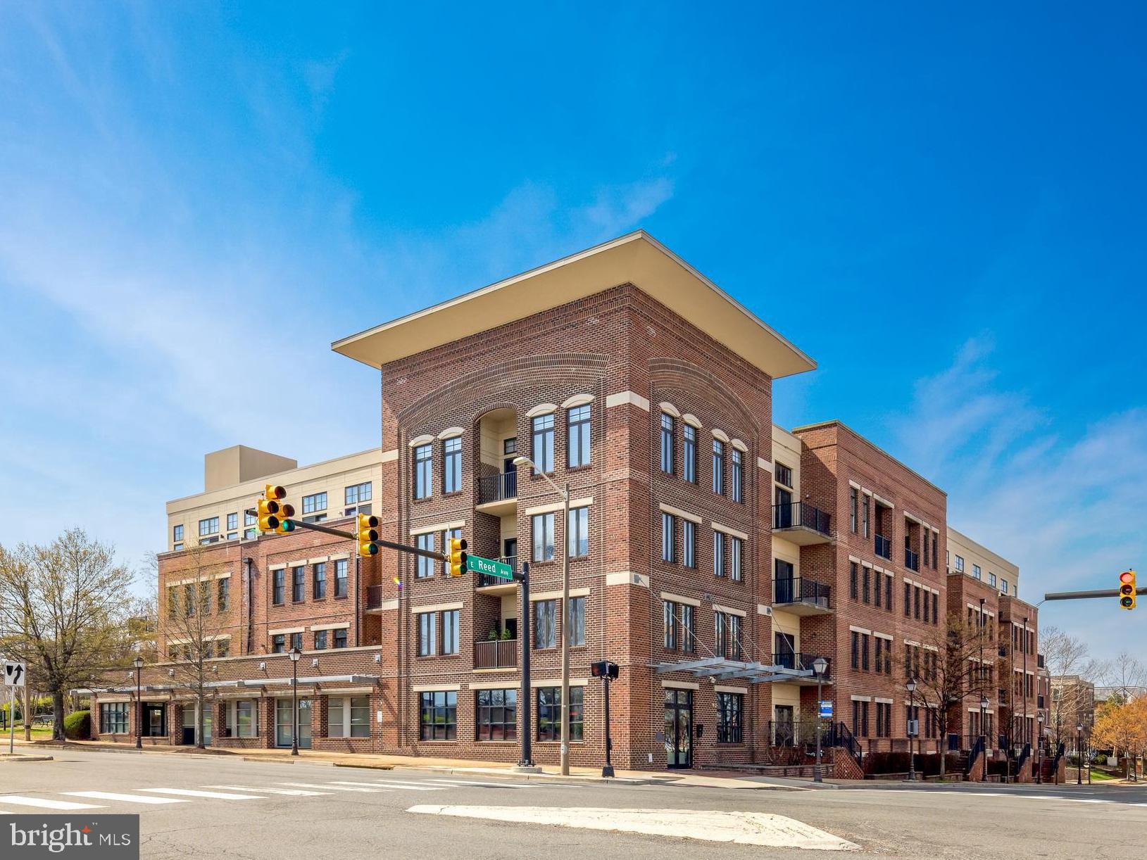 181 E REED AVENUE 103