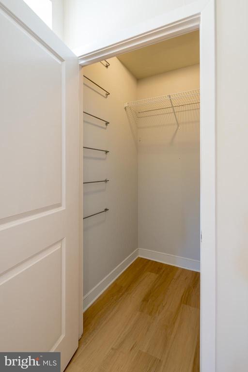 181 E REED AVENUE 103