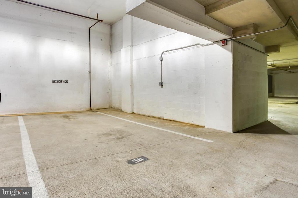 181 E REED AVENUE 103