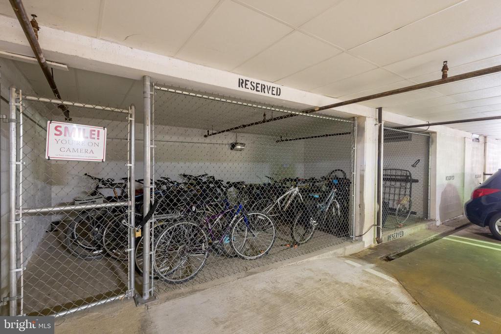 181 E REED AVENUE 103