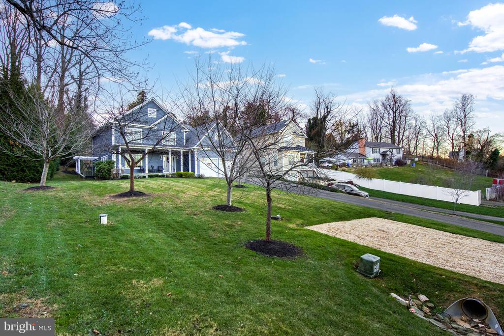29 Boundary Ln