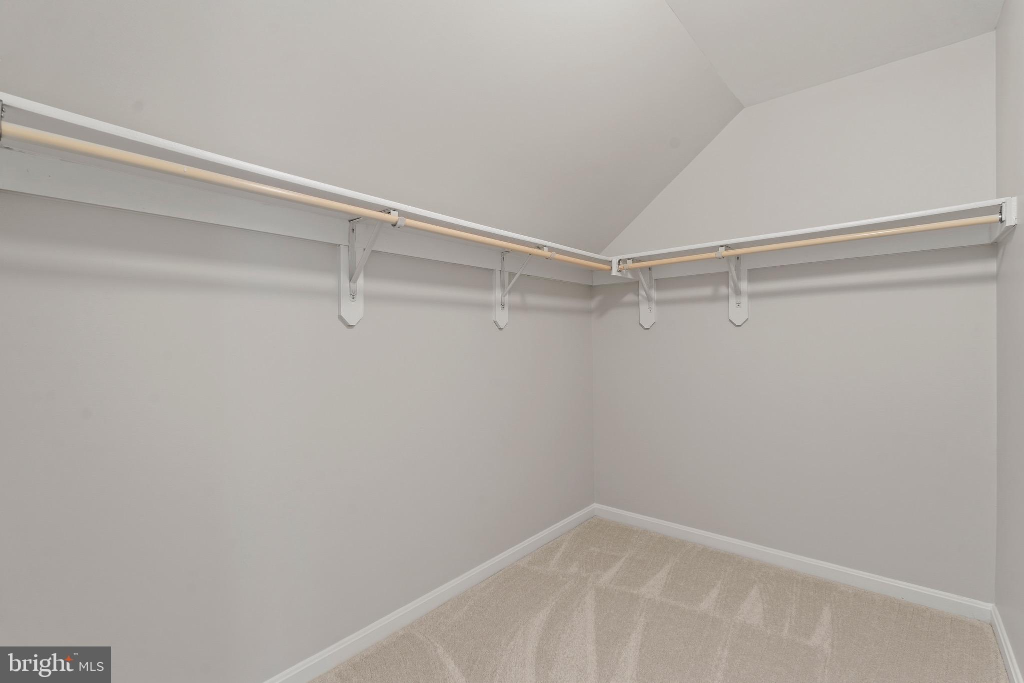 7691 LAVENHAM LANDING