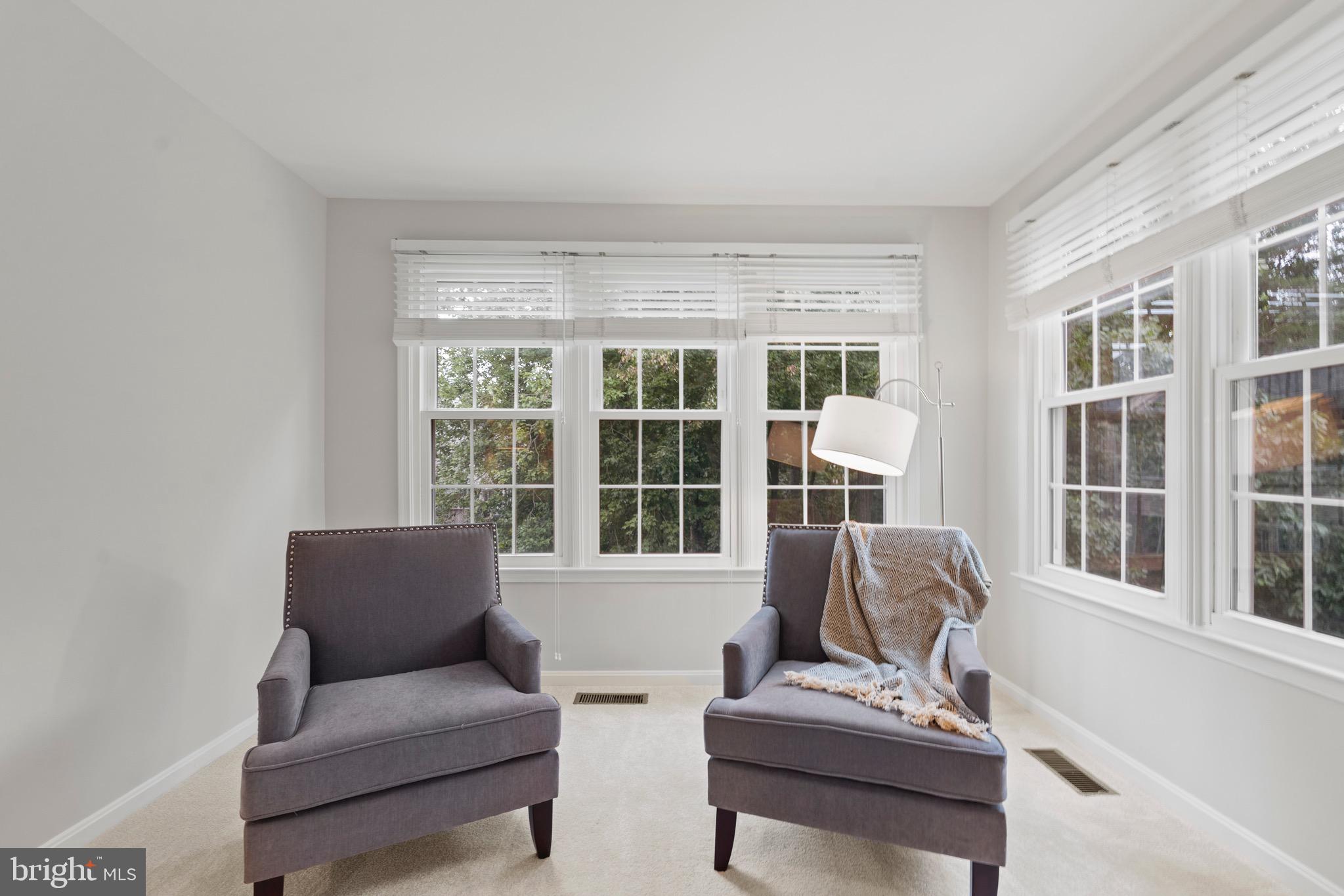 7691 LAVENHAM LANDING