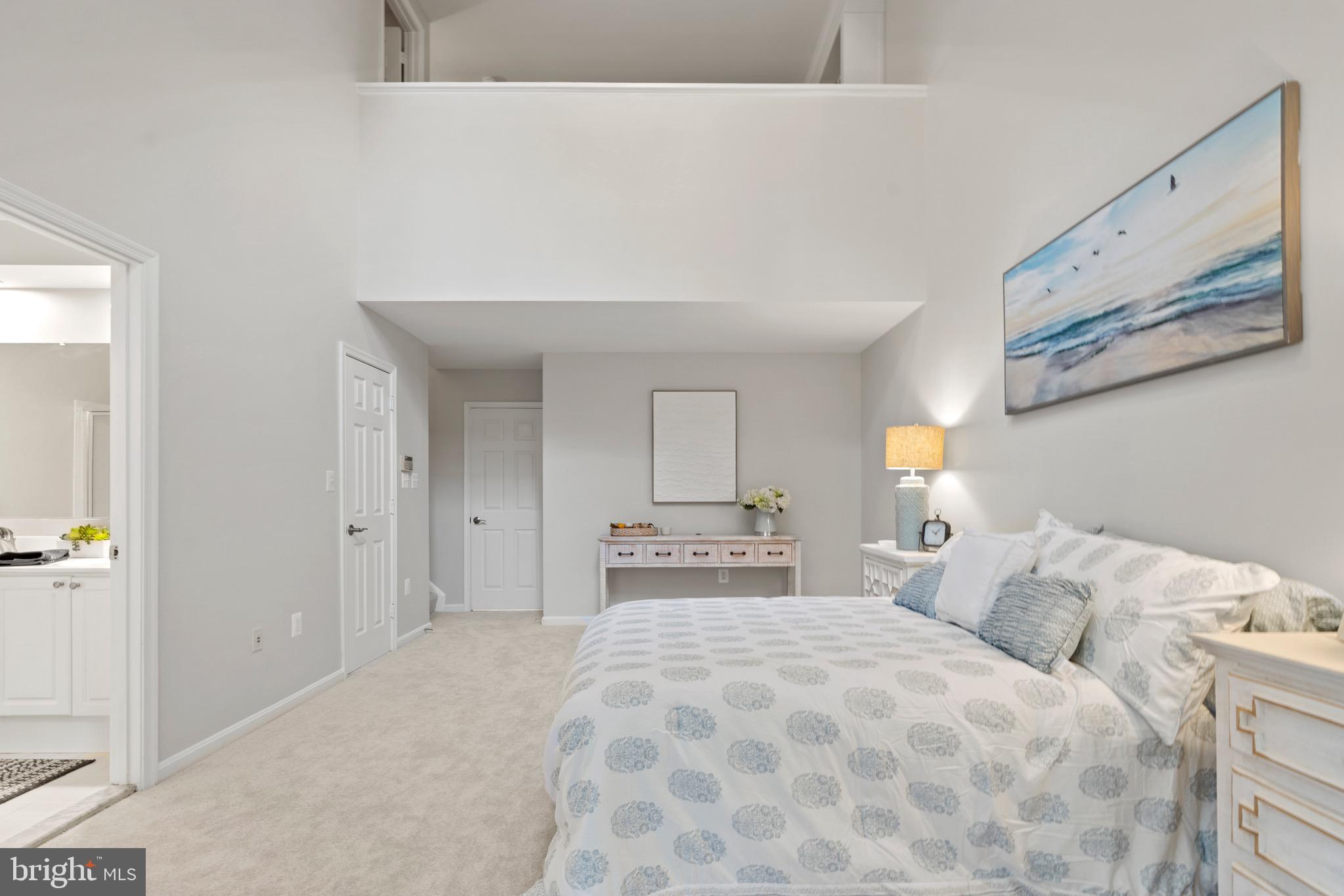 7691 LAVENHAM LANDING