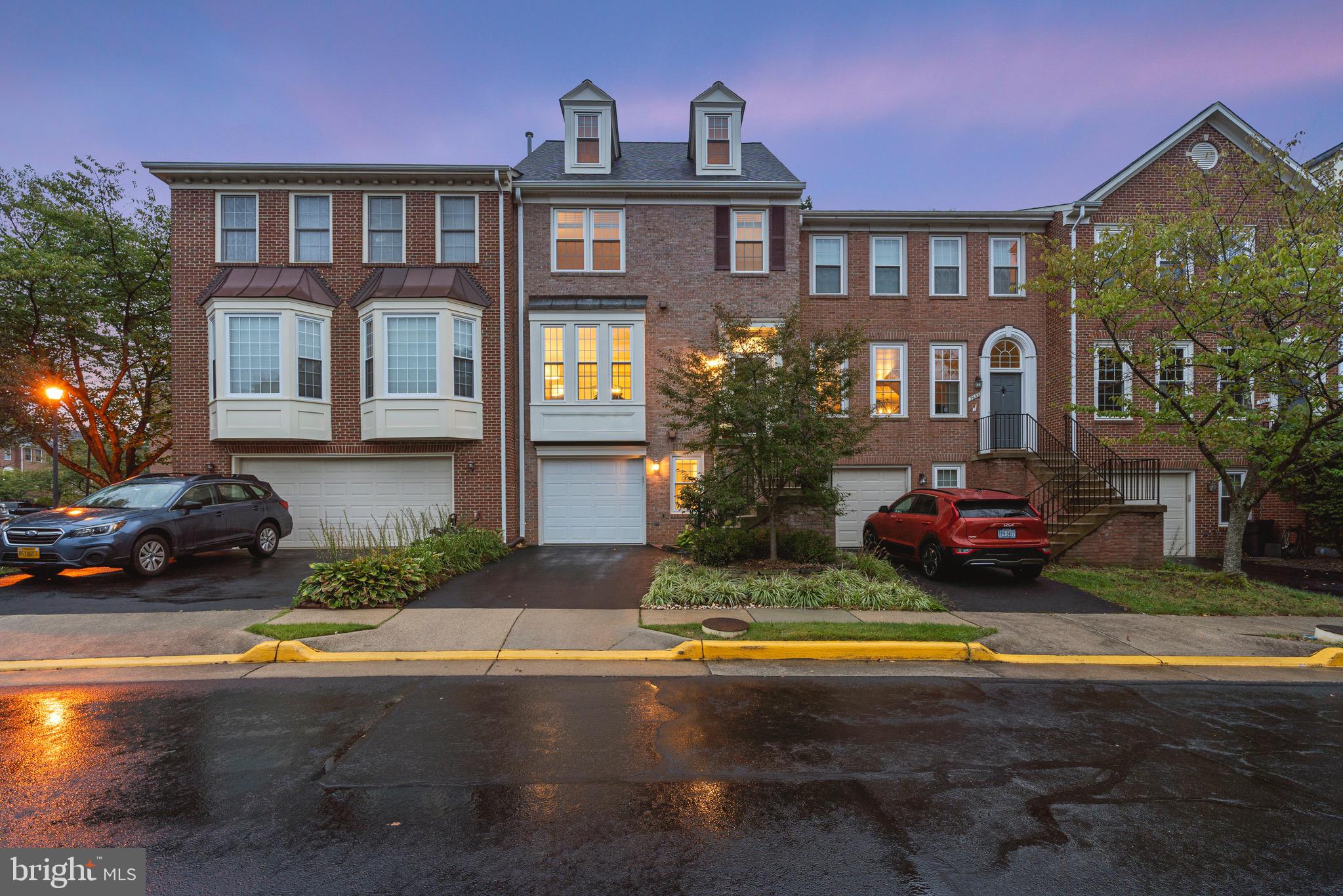 7691 LAVENHAM LANDING