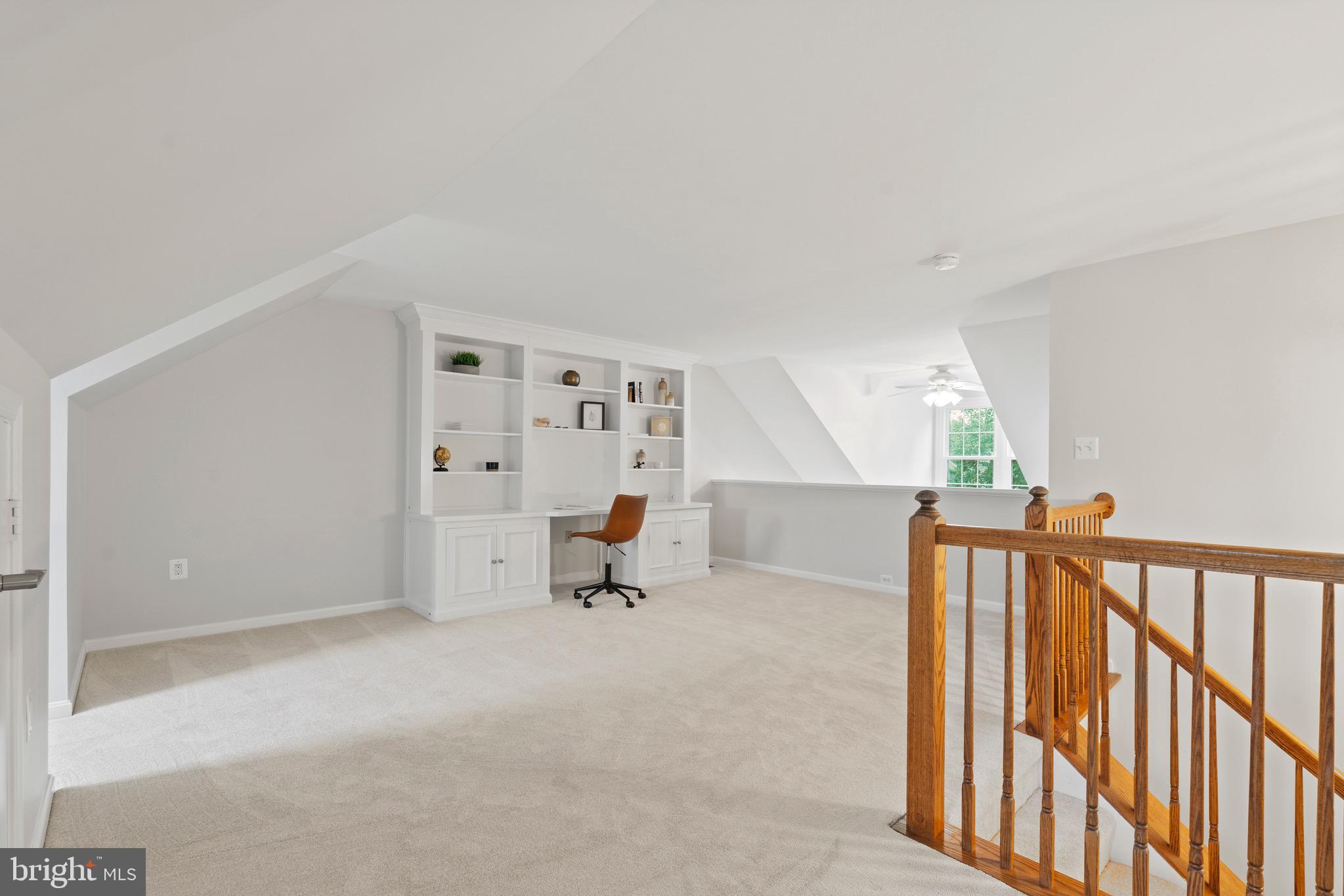 7691 LAVENHAM LANDING