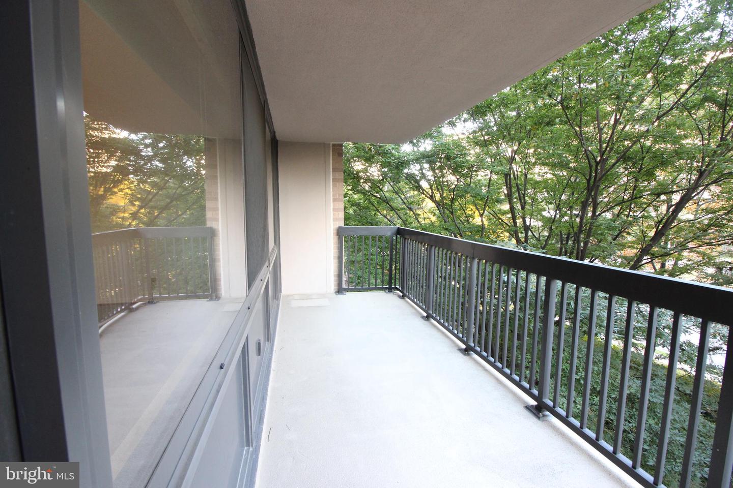3709 S George Mason DRIVE Unit: 301